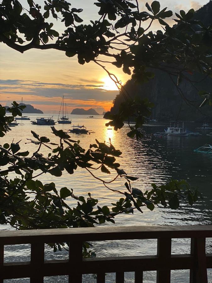 Sophias Beach Guest House Эль-Нидо Экстерьер фото