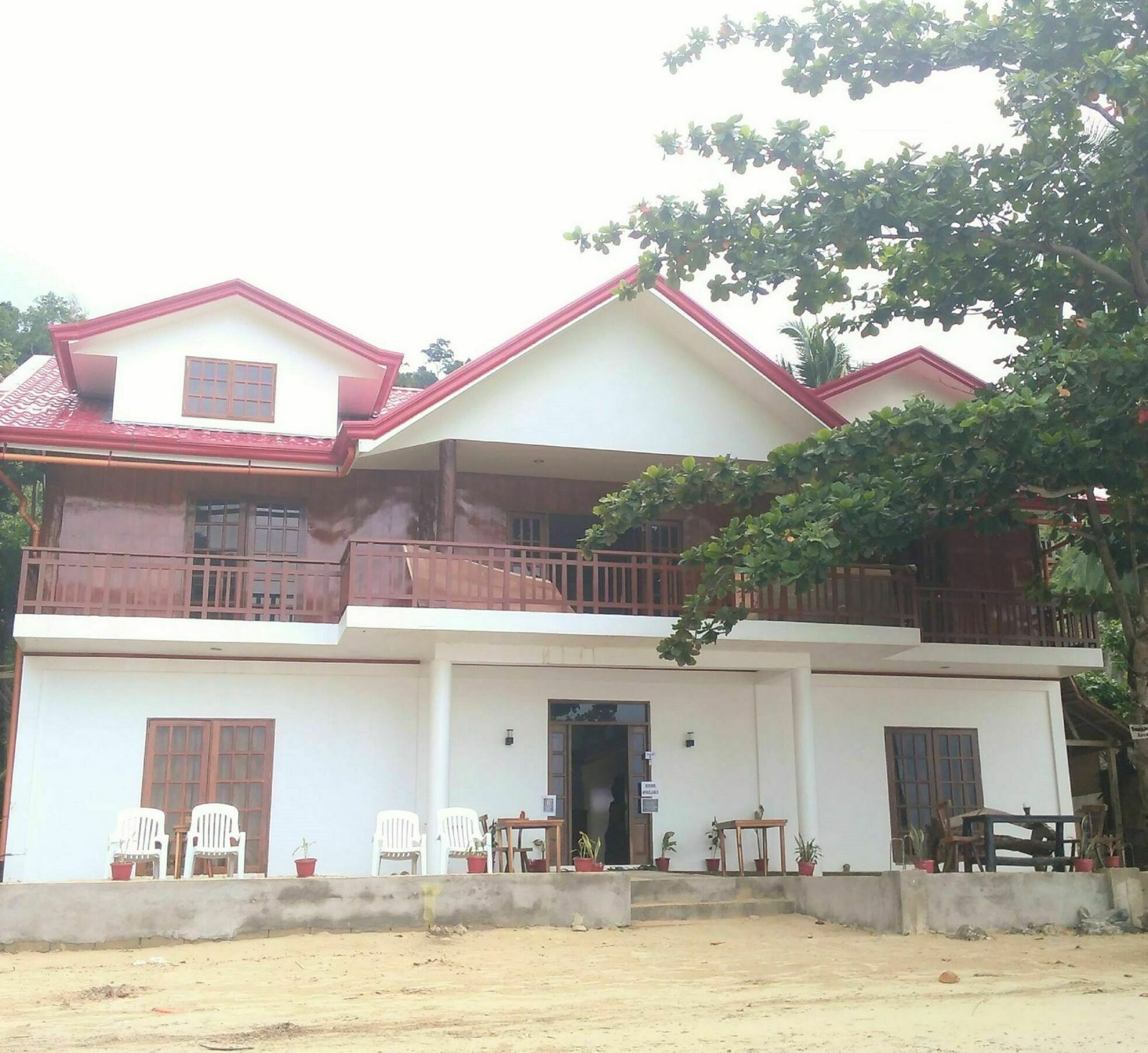 Sophias Beach Guest House Эль-Нидо Экстерьер фото